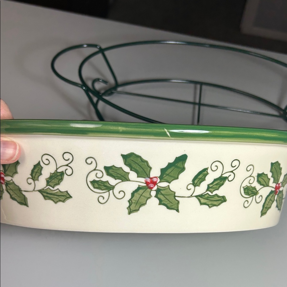 Temptations Cardinal Holiday Casserole Dish Set with Holly and Berry Accents - Picture 9 of 13